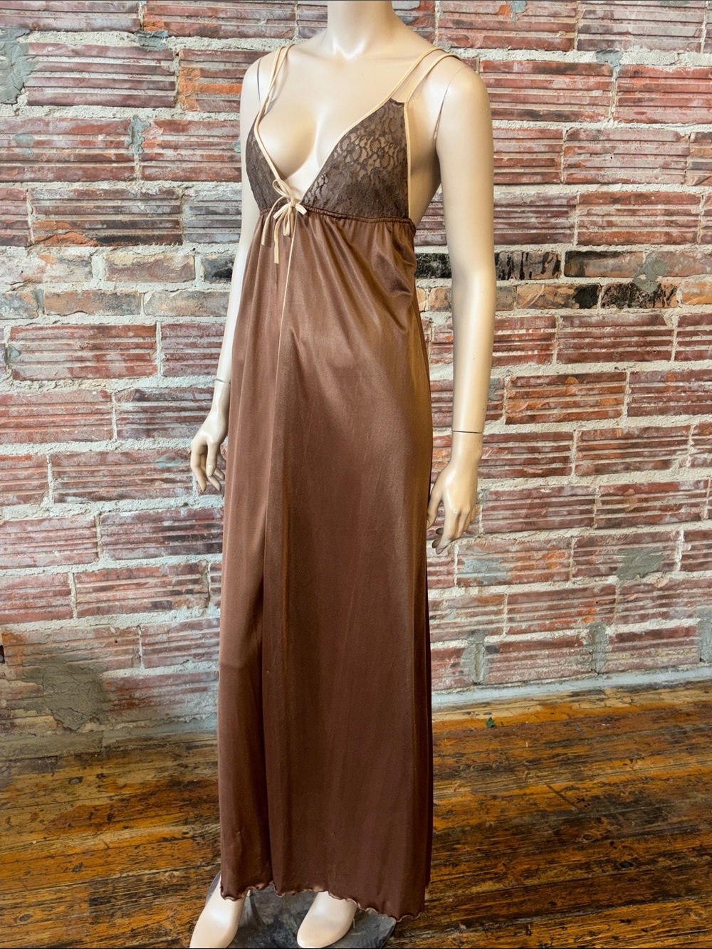Vintage made in USA Women's Open Brown Lace-Top Long Satin Nightgown